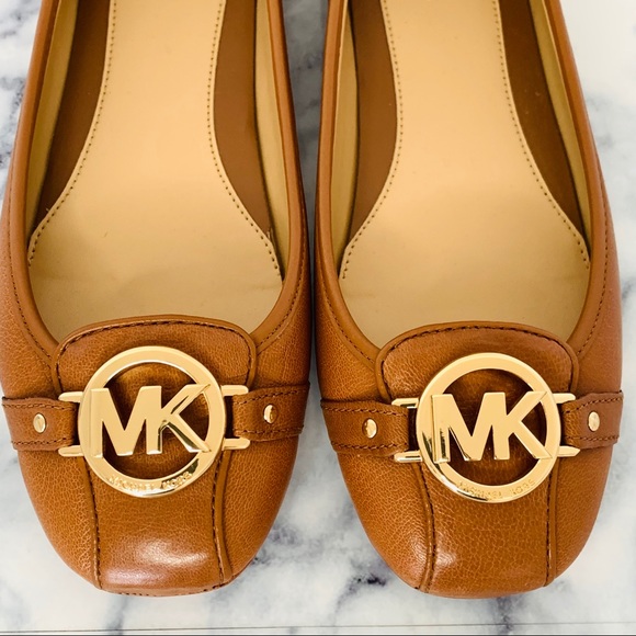 NWOT Michael Kors Fulton Leather Luggage Flats - Picture 3 of 12